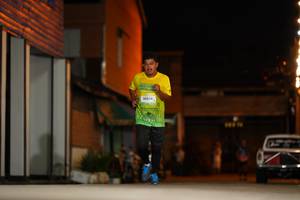 BIB: 30056
                            <button type="button" onclick="openModal(21743062)" class="btn btn-primary btn-sm float-right btn-popup" data-toggle="modal" data-target=".modal-high-quality">
                        <i class="fas fa-shopping-cart"></i> Add to Cart
                    </button>
                                            <button type="button" onclick="isThisMe(21743062, true)" class="btn btn-success btn-sm float-right btn-popup btn-isme hidden" data-toggle="tooltip" data-placement="bottom" title="นี่คือรูปของคุณใช่ไหม คลิกที่นี่เพื่อเอาเข้าอัลบั้ม">
                        <i class="fas fa-plus"></i> Add to album
                    </button>
                    <button type="button" onclick="isThisMe(21743062, false)" class="btn btn-warning btn-sm float-right btn-popup btn-isnotme hidden">
                        <i class="fas fa-ban"></i> Remove from album
                    </button>